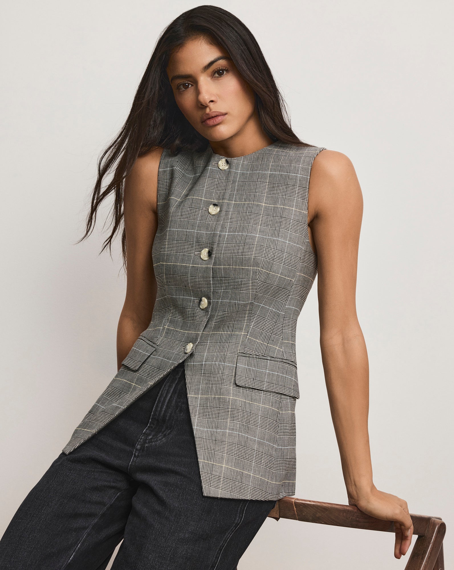 Lois Linen-Blend Vest Veronica Beard