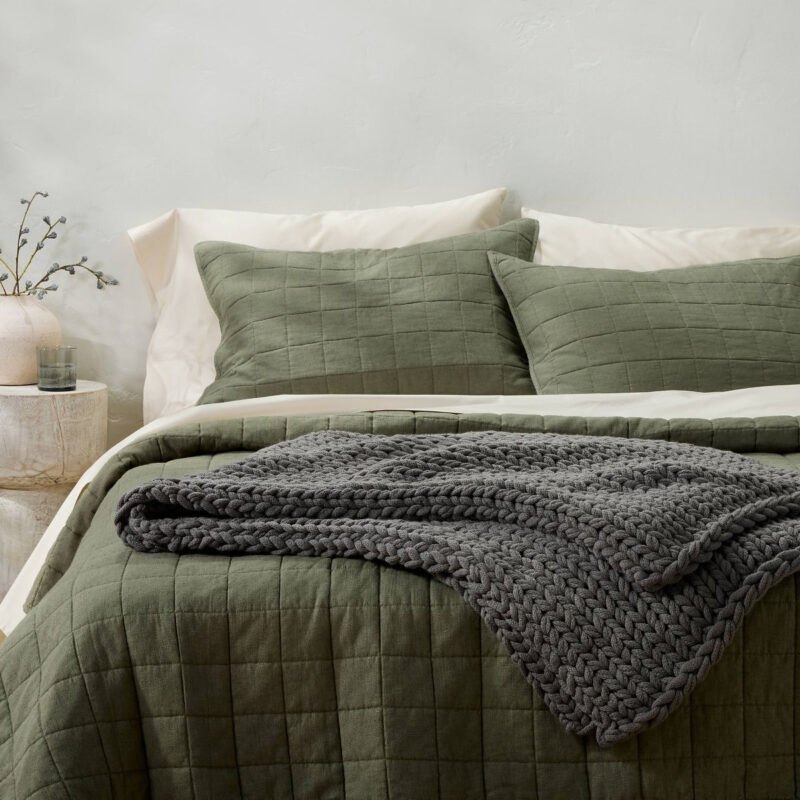 50"x70" Oversized Solid Bed Throw Dark Gray - Casaluna™: Acrylic, Knitted, Reversible, Machine ...