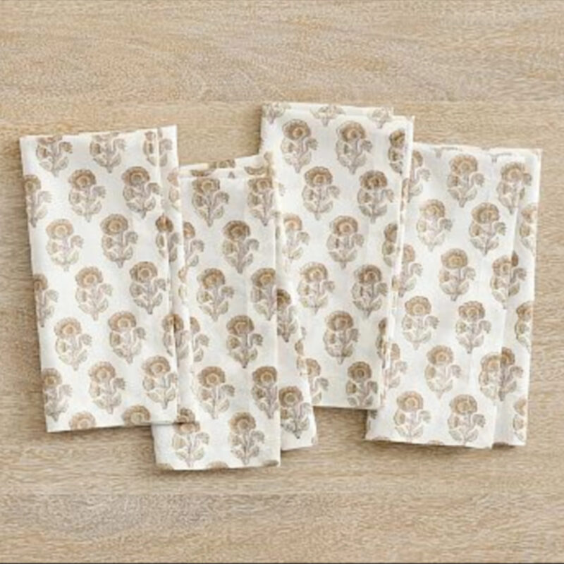 Pottery Barn Alice Print Cotton Napkins - Set of 4