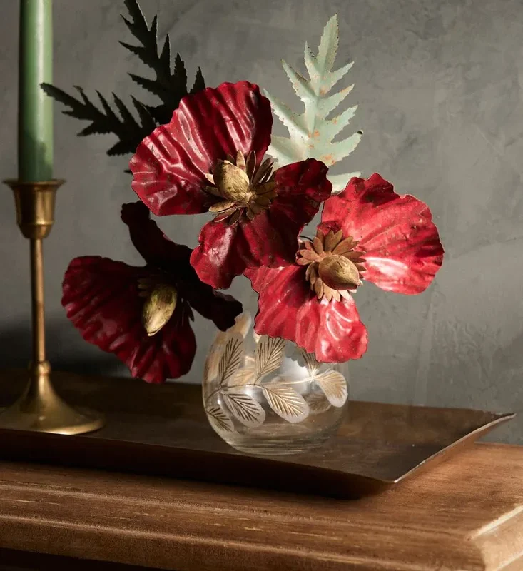 Terrain Red Flower Iron Bouquet