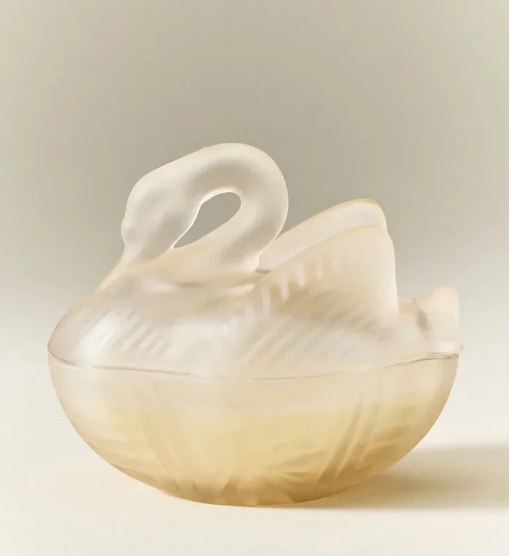 Spring Swan Floral Fresh Grass & Hyacinth Figural Glass Candle