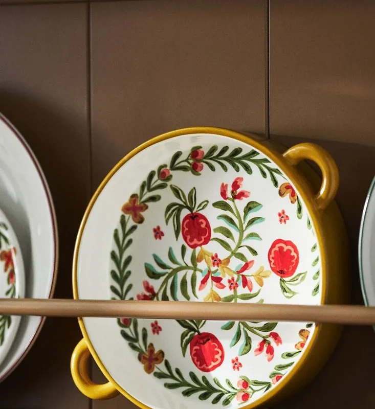 Molly Yeh Stoneware Pie Dish