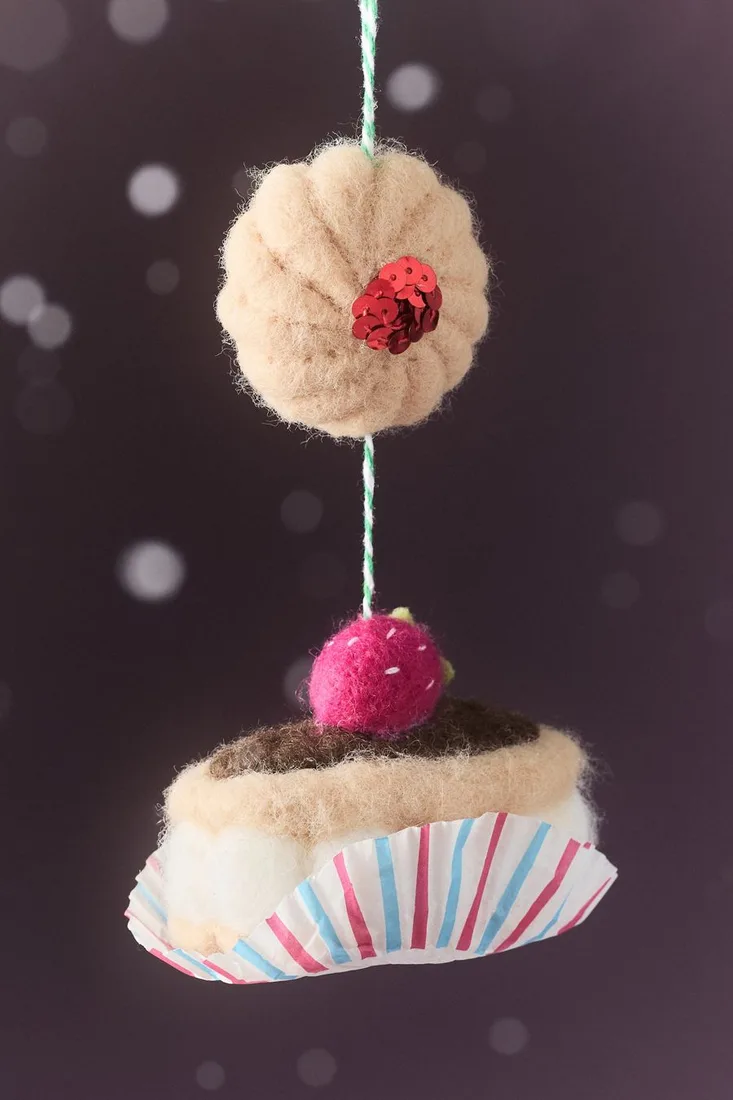 Felt Hanging Eclair Ornament