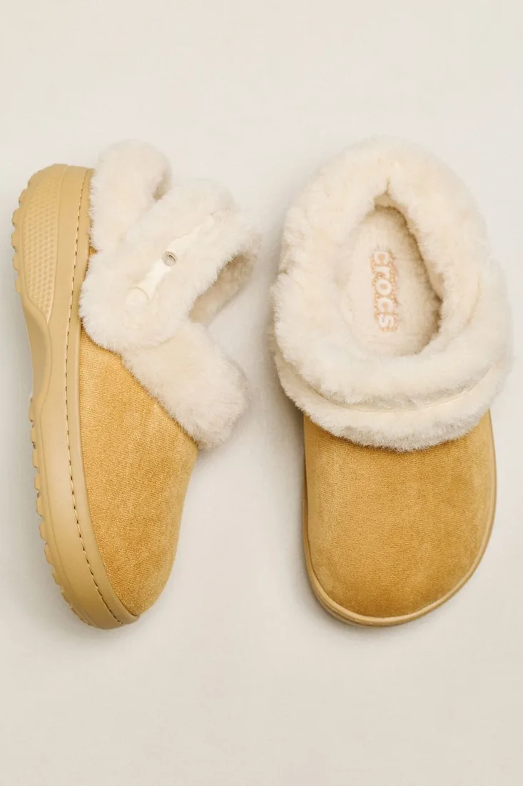 Crocs Unfurgettable Quilted Clogs