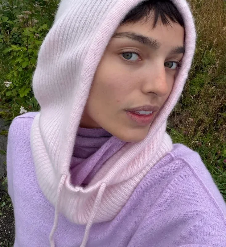 By Anthropologie 100% Cashmere Ribbed Hood
