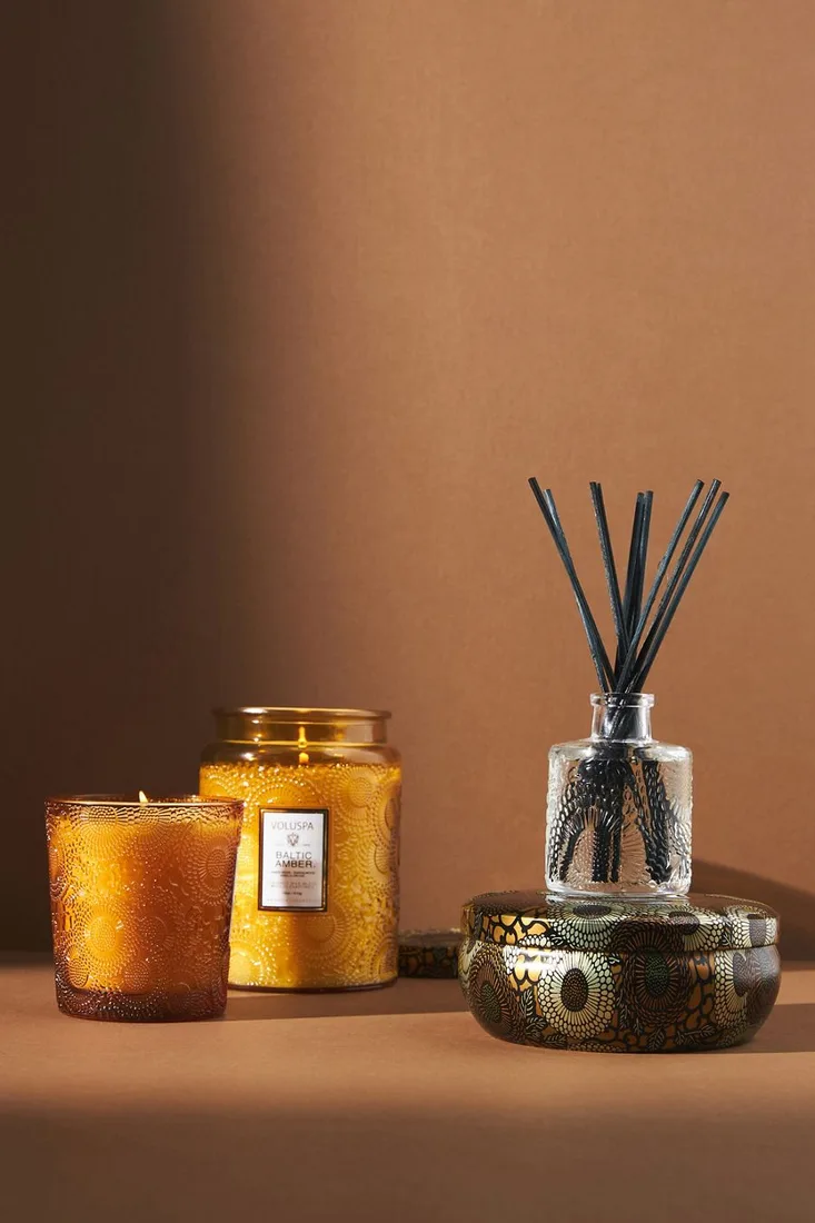 Voluspa Japonica Baltic Amber Glass Jar Candle