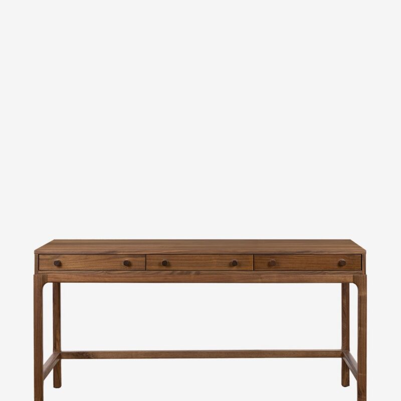 Halliwell Desk McGee & Co.