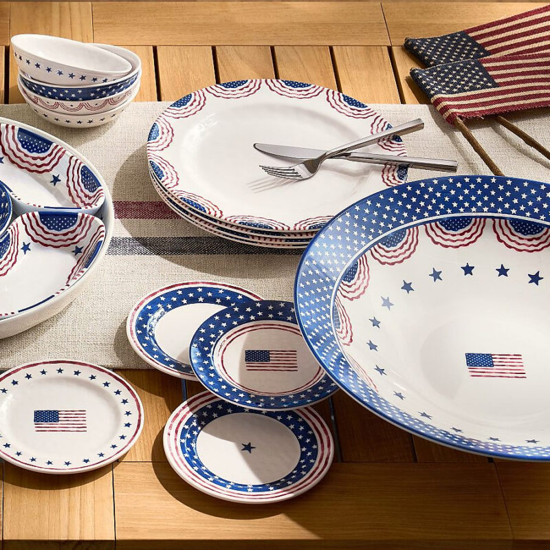 Cabana Americana Bunting Outdoor Melamine Dinner Plates - Set of 4