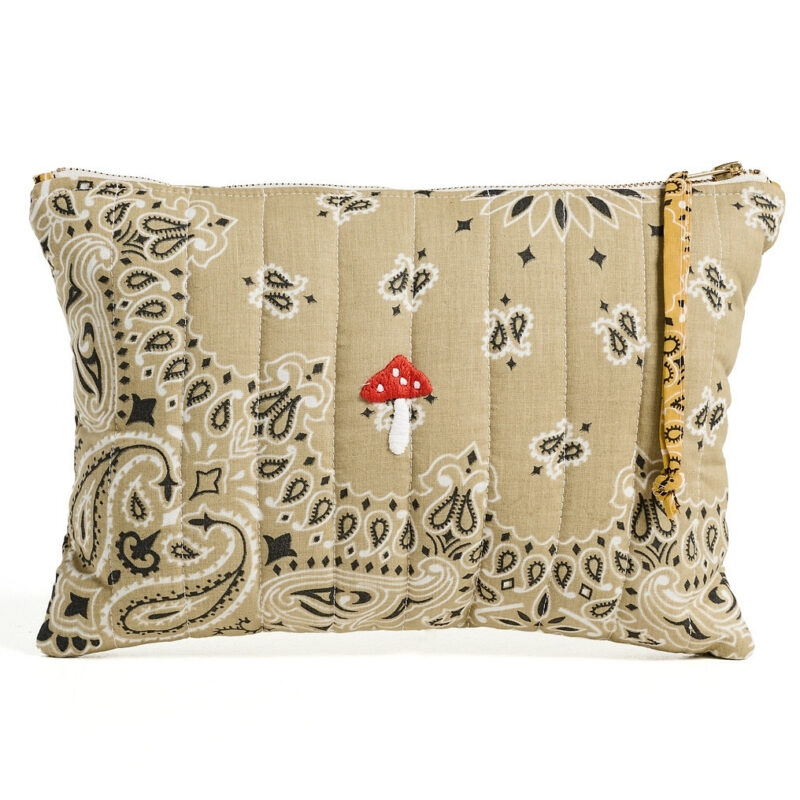 Call It By Your Name Quilted Zipper Pouch Beige/Moutarde One Size
