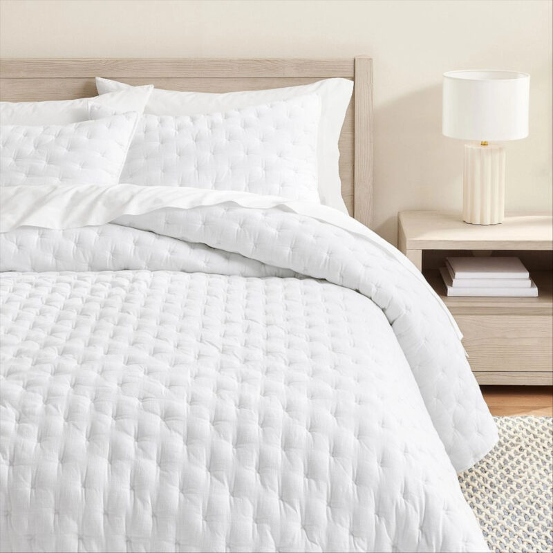 Cotton Cross Stitch Quilt, Full/Queen, White