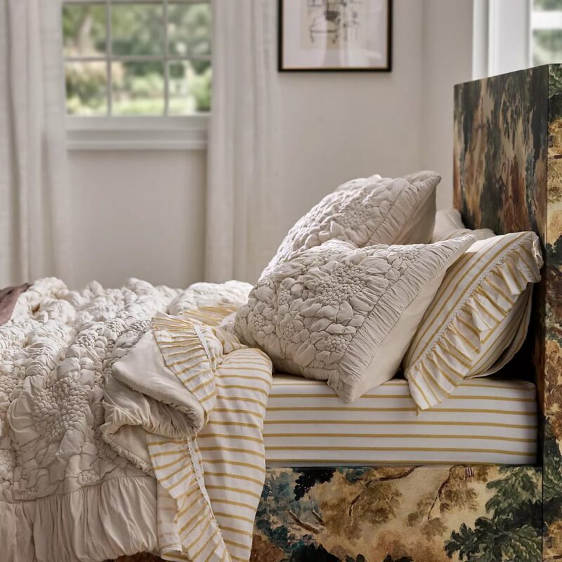 Dahlia 100% Cotton Jersey Floral Quilt