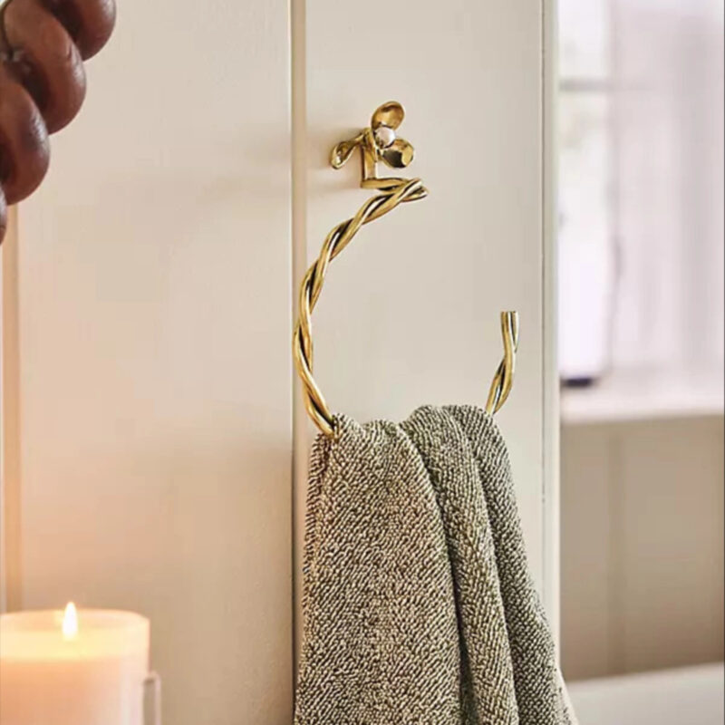 Elwood Mixed Metal Floral Towel Ring