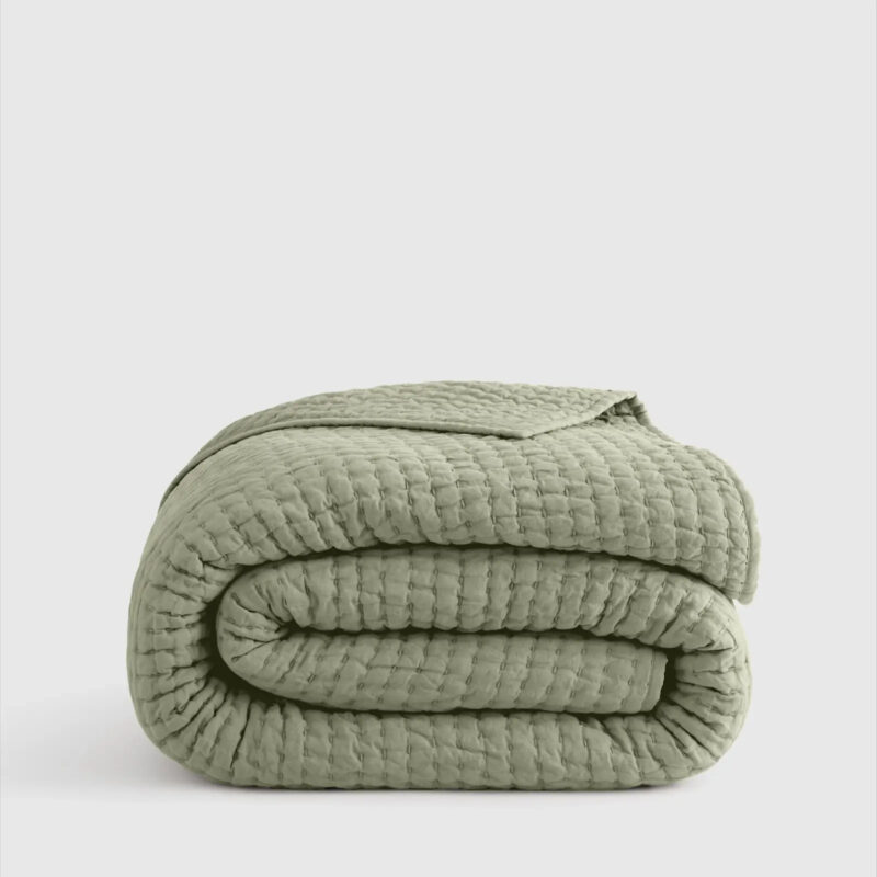 European Linen Cotton Stitch Quilt in Willowleaf