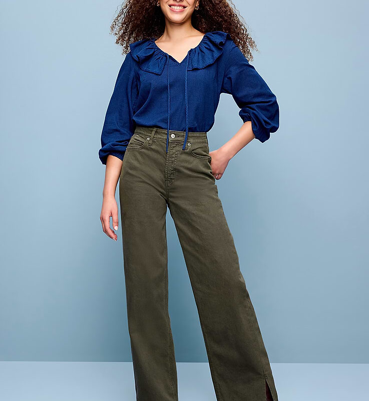 Extra High-Waisted Wide-Leg Jeans