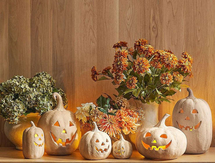 Terracotta Pumpkins & Jack O’Lanterns: The One Halloween Decor You’ll Use All Season