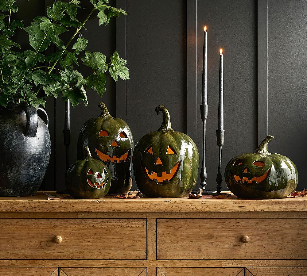 Handmade Terracotta Jack O' Lantern