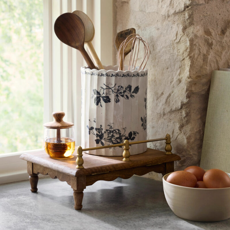 Heirloom Garden Scalloped Utensil Crock