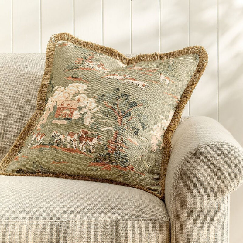 Hound Fringe Pillow Cover