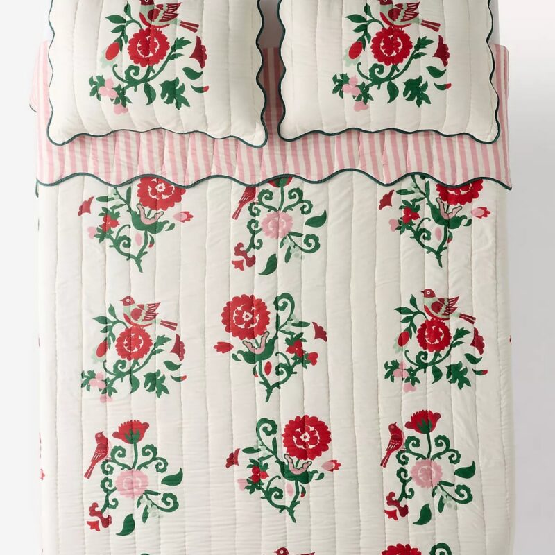 Iluka 100% Cotton Gauze Floral Quilt