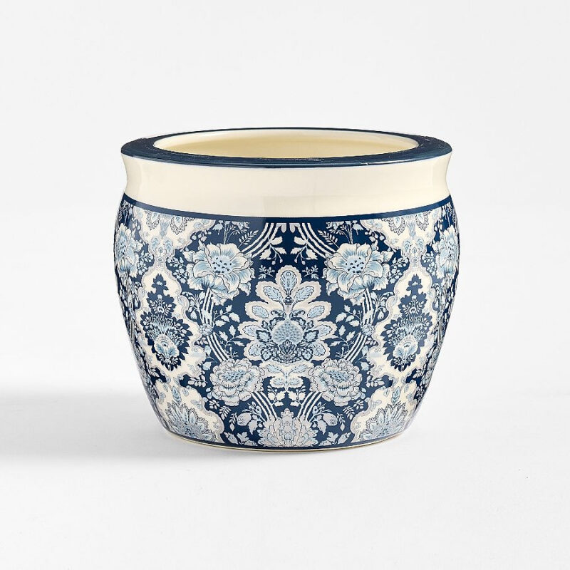 Kravet Arboretum Cachepots