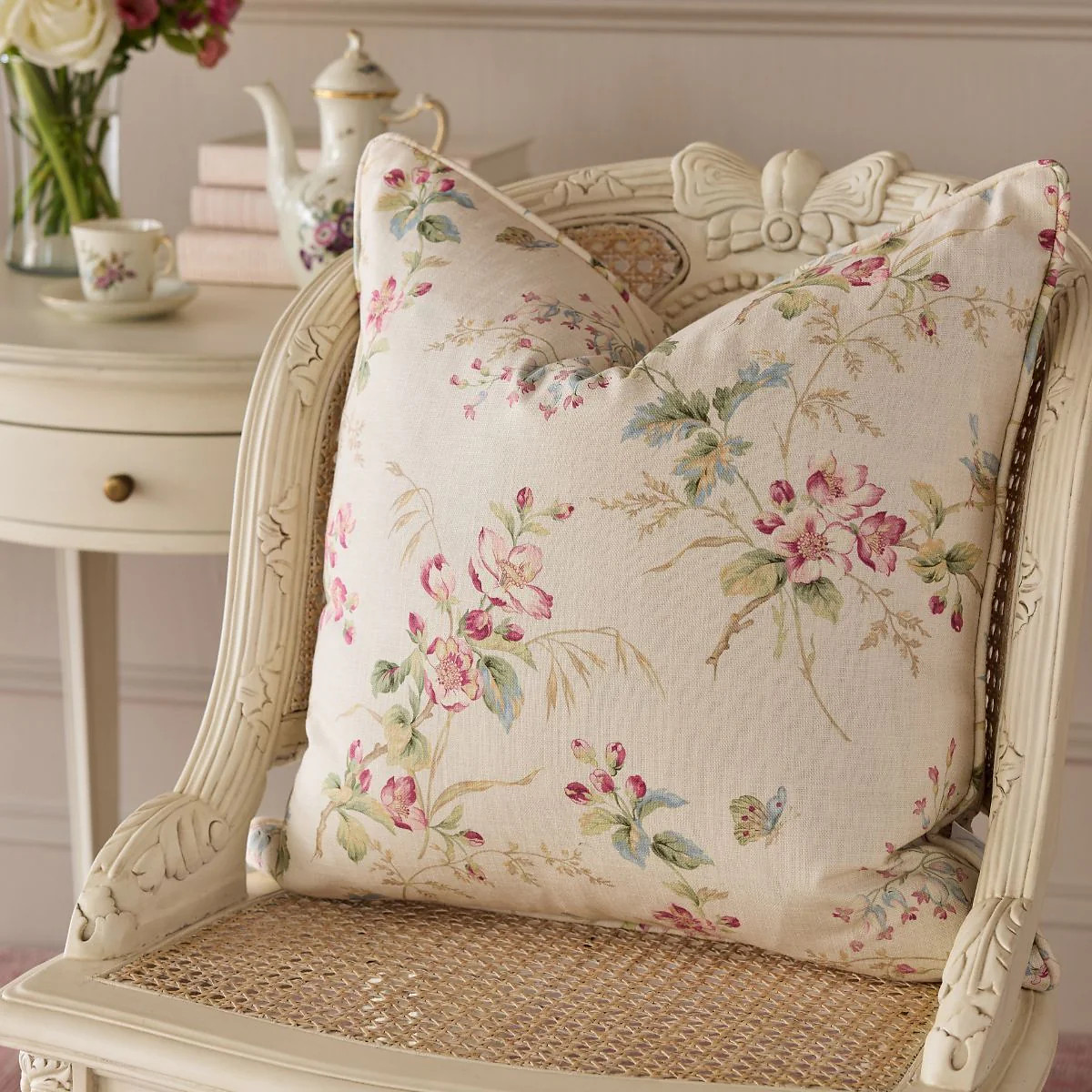 Louisa Pillow Cover