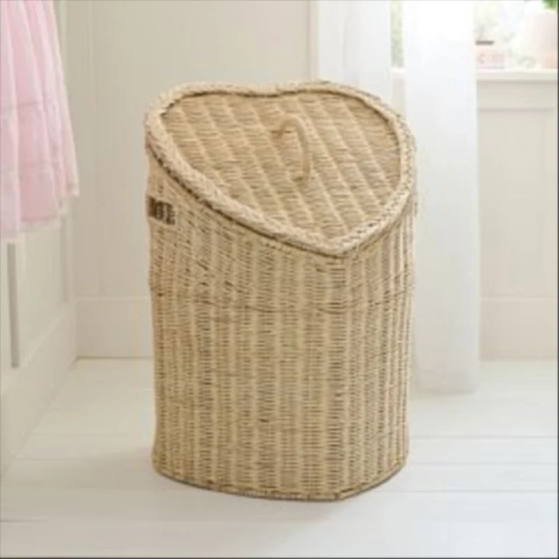 LoveShackFancy Heart Rattan Hamper (18"x25")