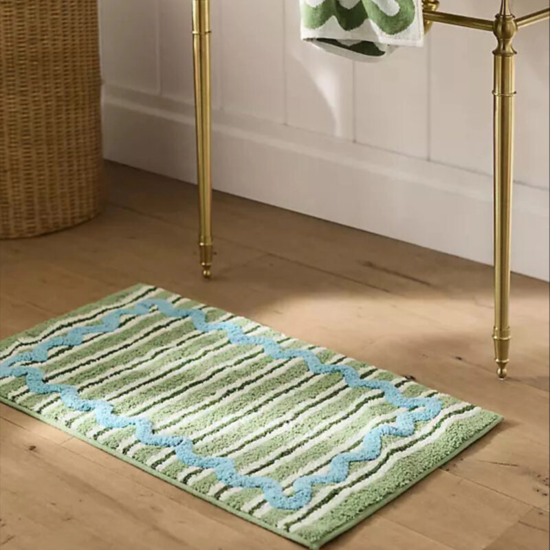 Maeve by Anthropologie Madeline Cotton Tufted Stripe Scallop Bathmat