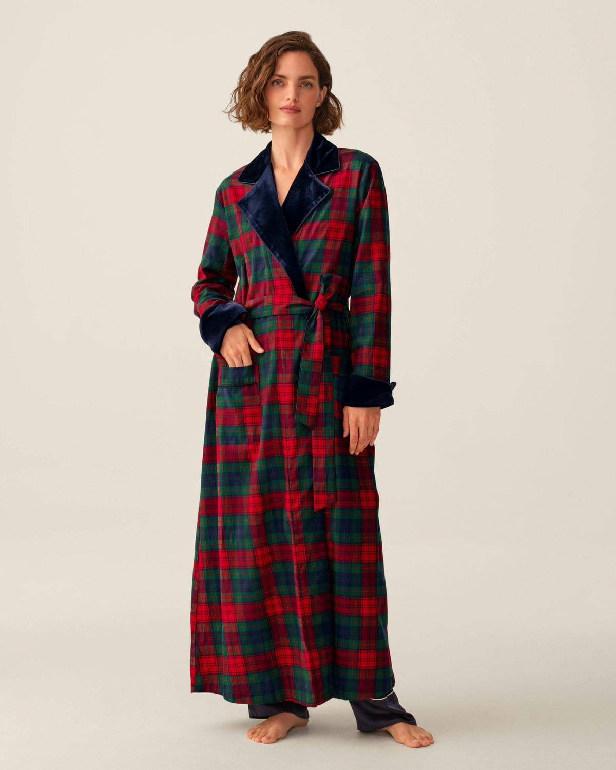 Women's Brushed Twill Velvet Trim Robe in St. James Tartan
