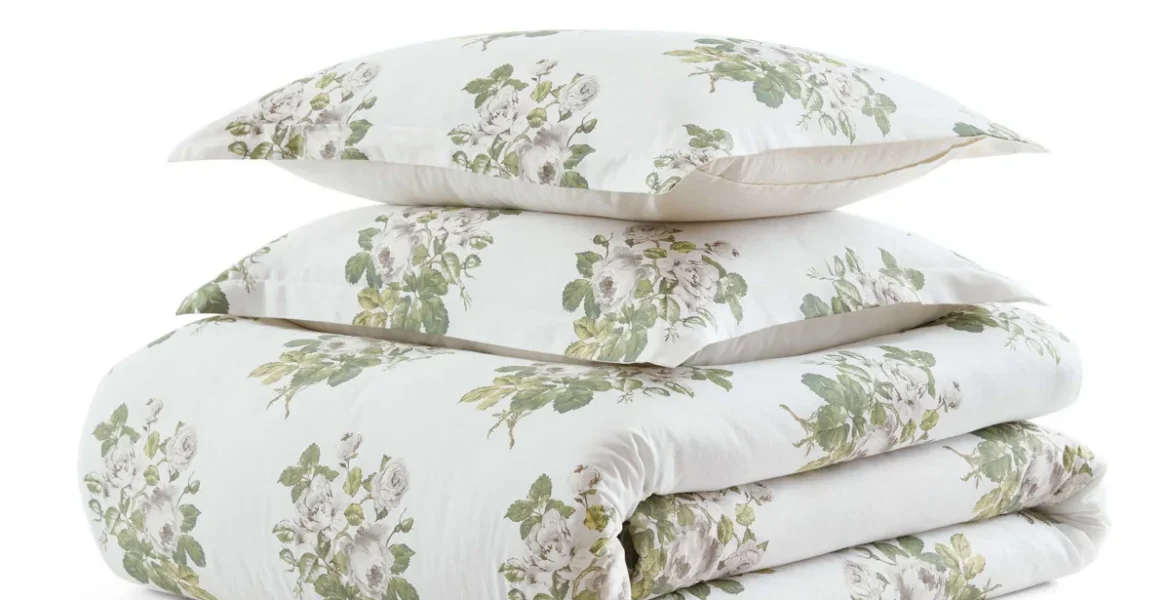 Martha Stewart Eloise floral cotton green comforter set with matching pillows