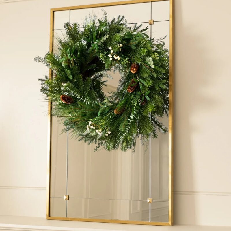 24" Pinecone & Berries Faux Wreath