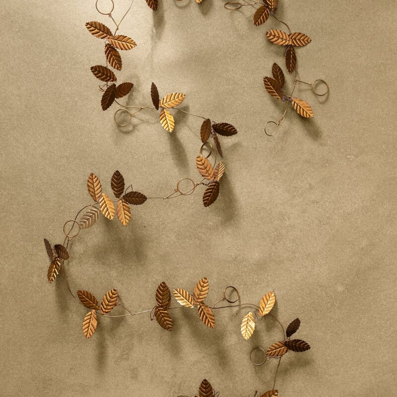 6' Card Holder Garland