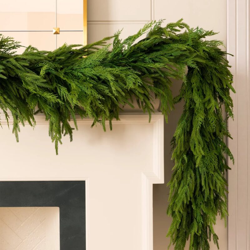 6' Mixed Greenery Garland