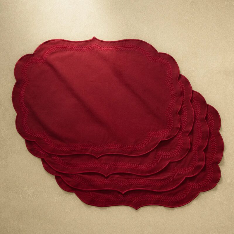Embroidered Scalloped Placemats (Set of 4)