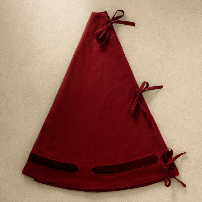 Mabry Velvet Trimmed Tree Skirt