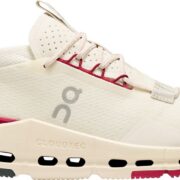 On Women's Cloudnova 2 Shoes, Size 8, Black/Black