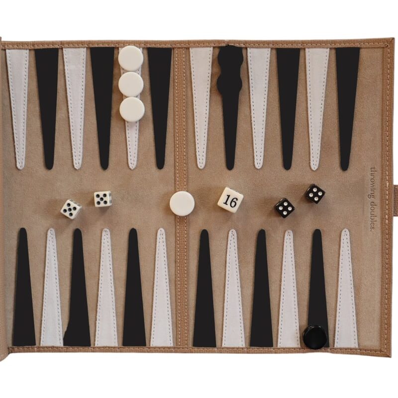 Travel Manhattan Backgammon Board Throwing Doubles