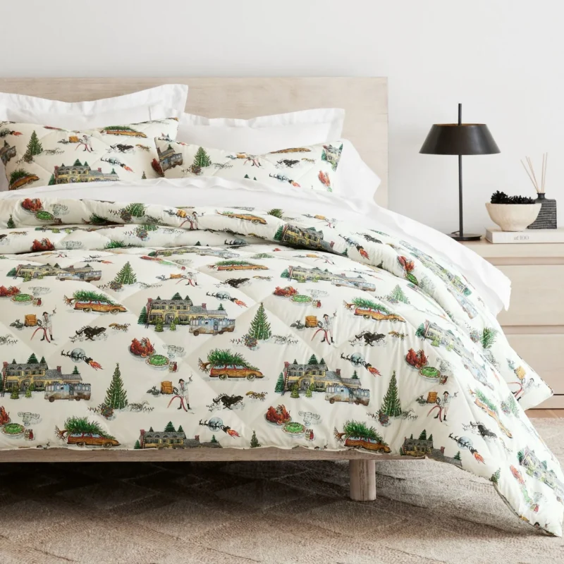 National Lampoon's Christmas Vacation™ Comforter