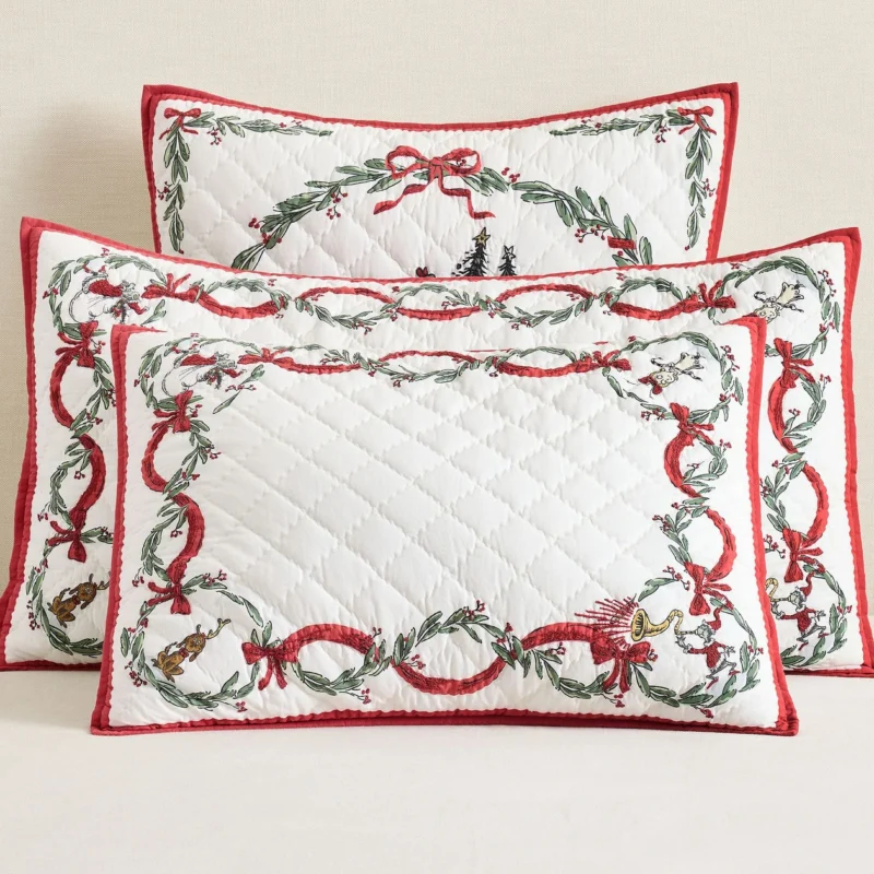 The Grinch™ Wreaths Heritage Quilted Sham