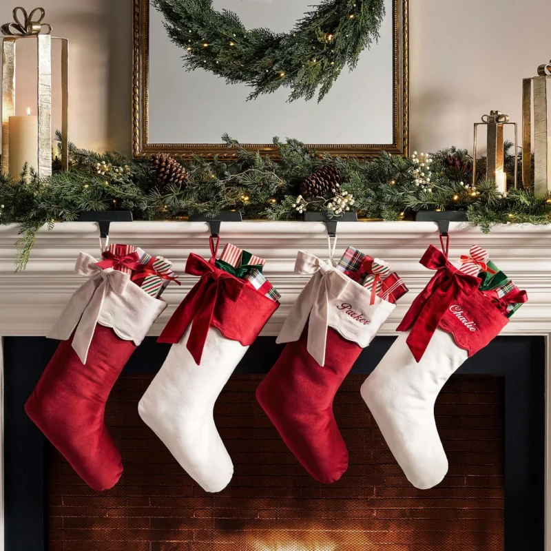 Velvet Scallop Stocking