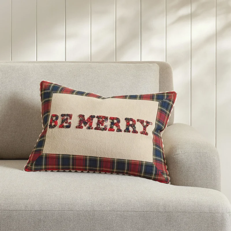Be Merry Scalloped Lumbar Pillow Cover