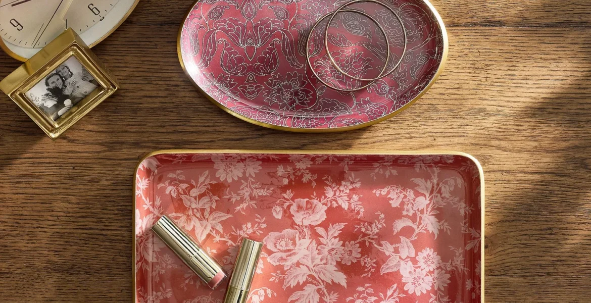 Festive Printed Enamel Tray