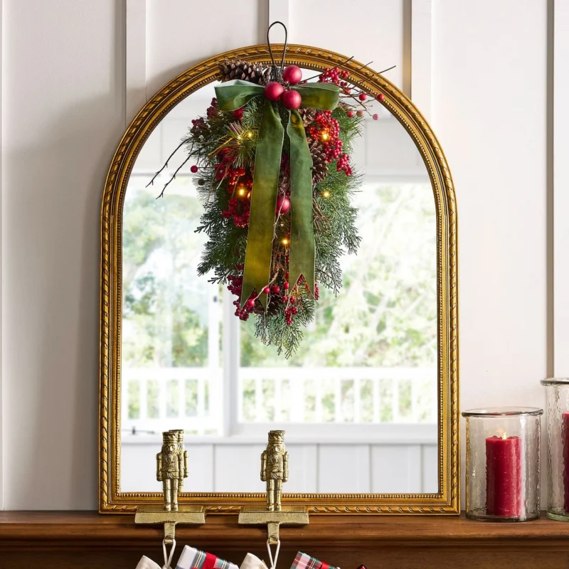 Faux Lit Christmas in the Country Swag
