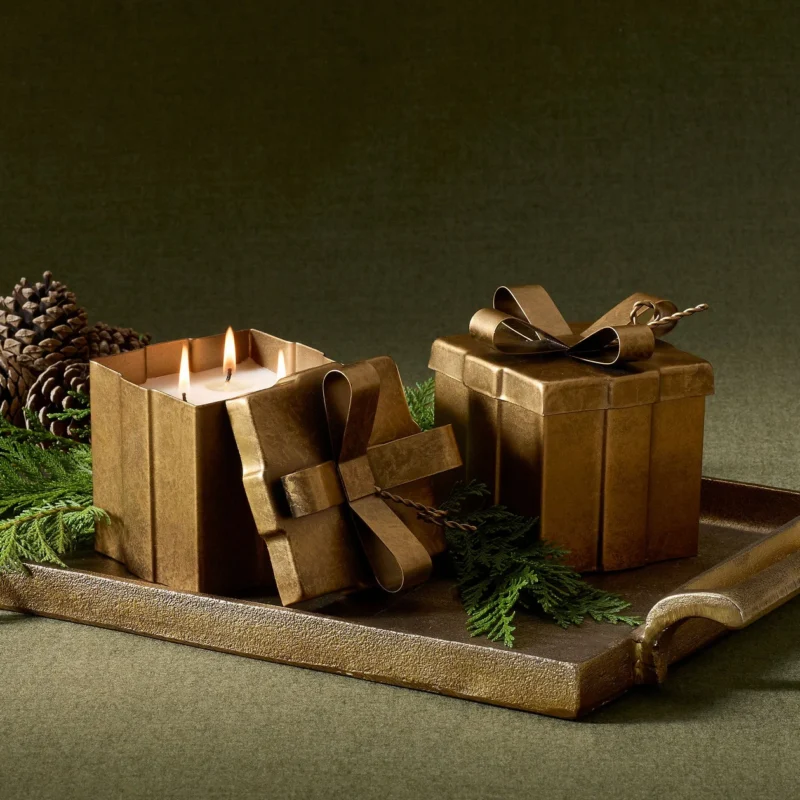 St. Jude Vintage Present Candle - Winter Spruce