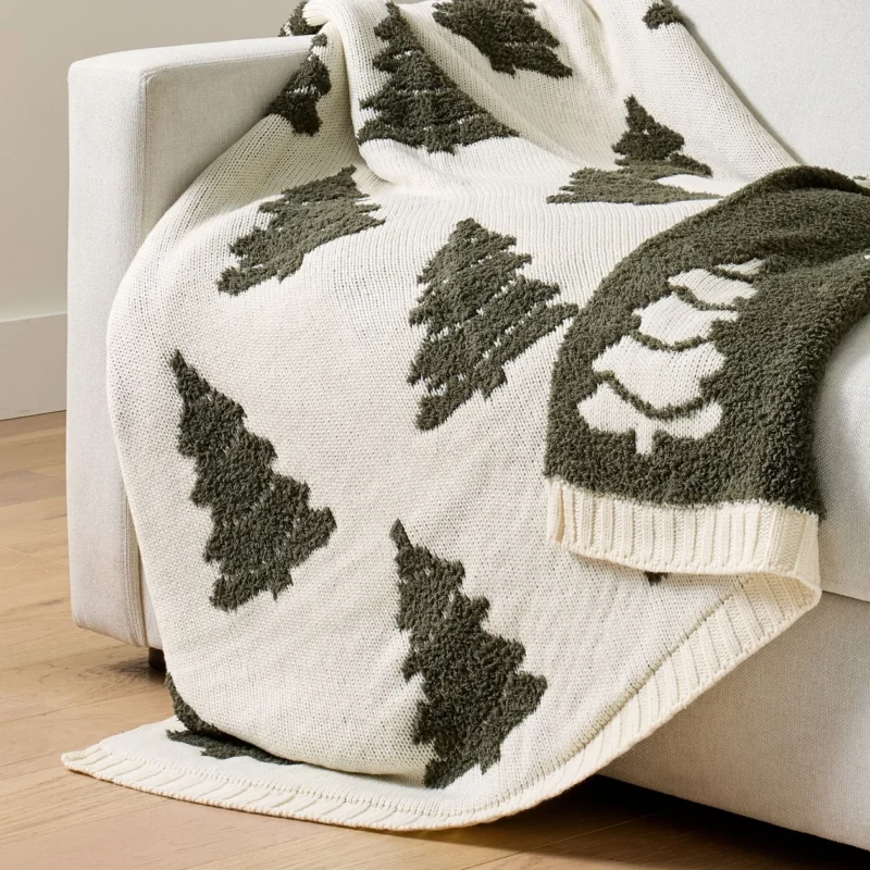 Tree Jacquard Knit Throw