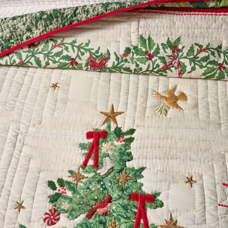 Deck the Halls Christmas Tree Reversible Quilt