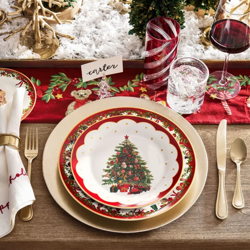Nostalgic Christmas Icon Stoneware Salad Plates - Set of 4