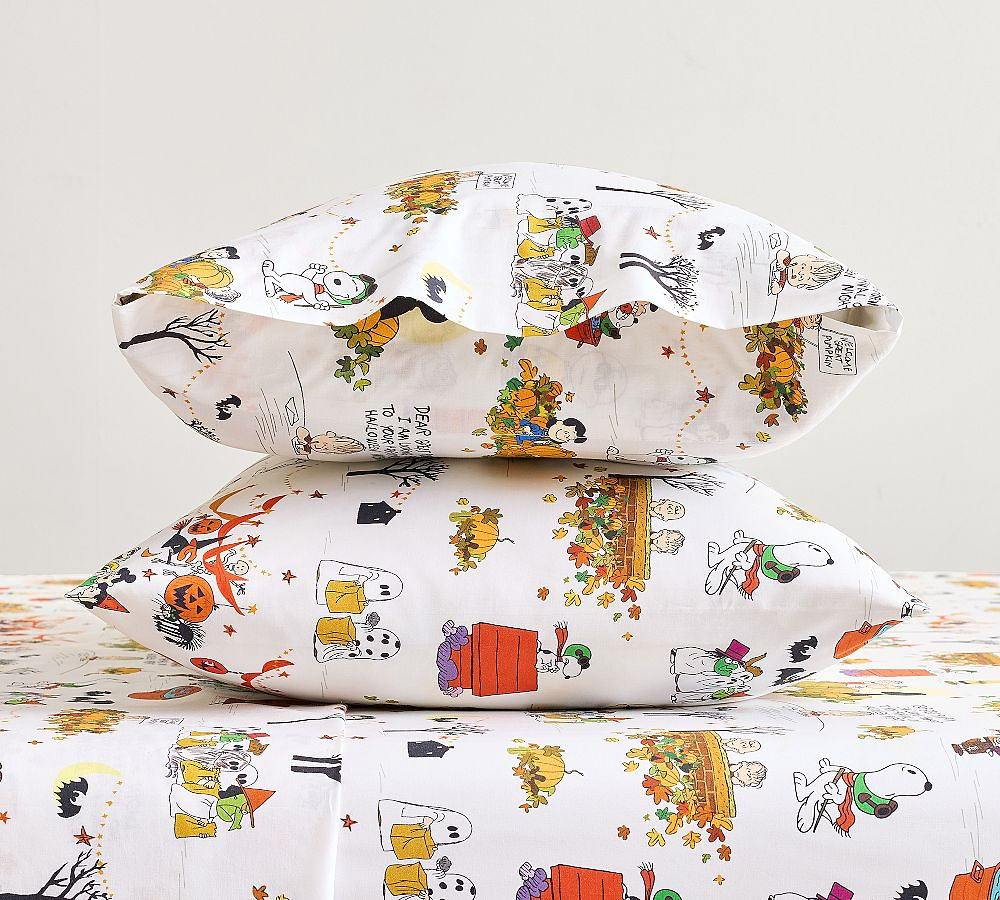 Peanuts™ Great Pumpkin Pillowcases - Set of 2