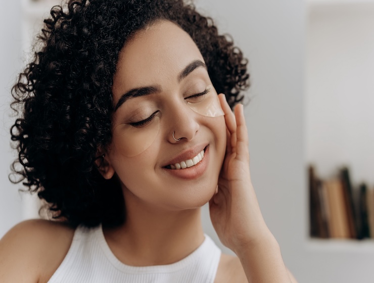 What’s going on with the eye mask grinder drama?