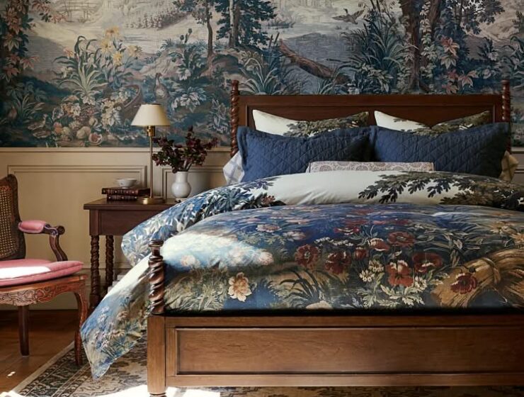 Pottery Barn Kravet Folly Collection bedroom with scenic botanical bedding and wallpaper