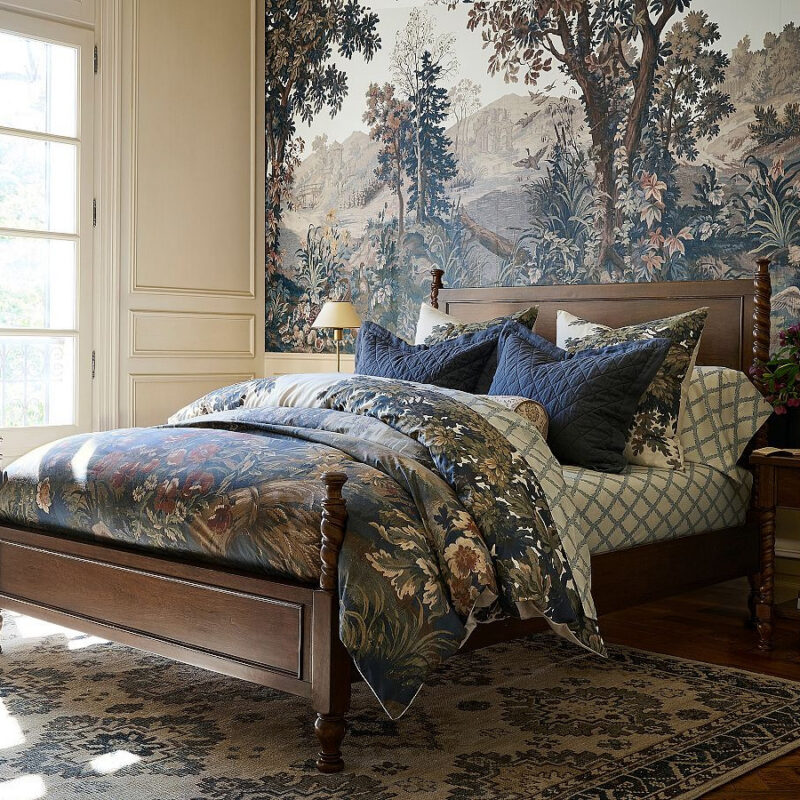 Pottery Barn Kravet Folly Scenic Duvet Cover